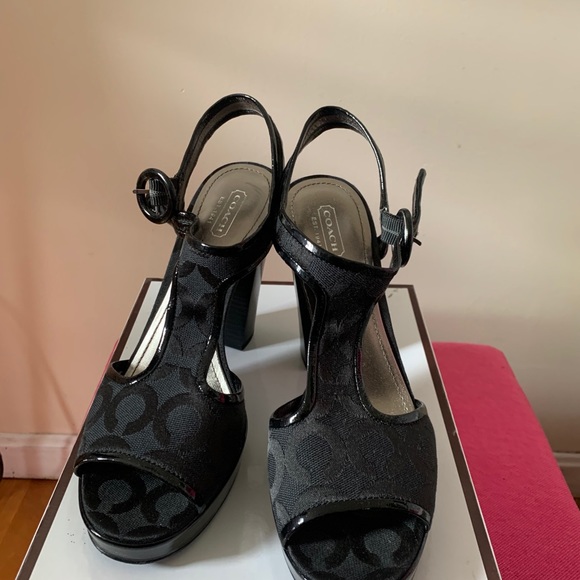 Vintage COACH Logo Platform Heels - Picture 2 of 6